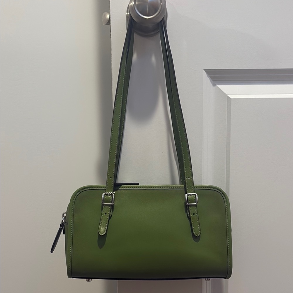 Green Leather Shoulder Bag | coach swing zip
